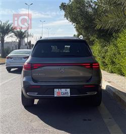 مرسيدس بنز EQB